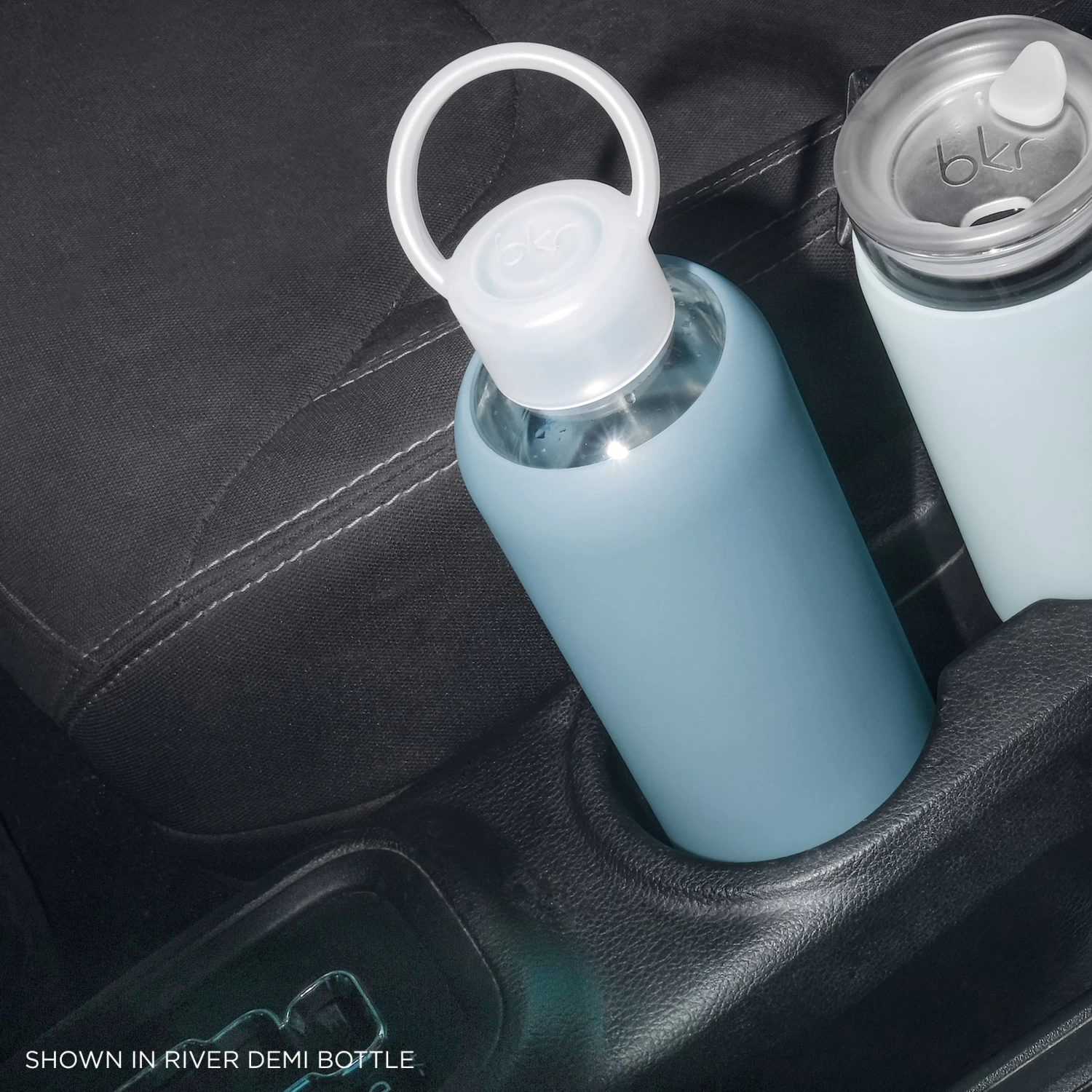 RIVER DEMI BOTTLE 650mL (22 OZ) 3 RIVER DEMI BOTTLE 650mL (22 OZ) - Image 3